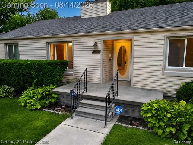 Property Photo: 18407 Garfield MI 48240