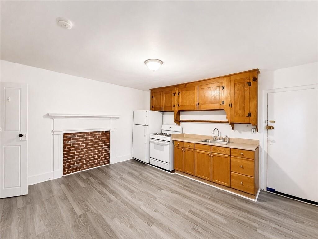 Property Photo: 17 Thayer Street 2 RI 02906