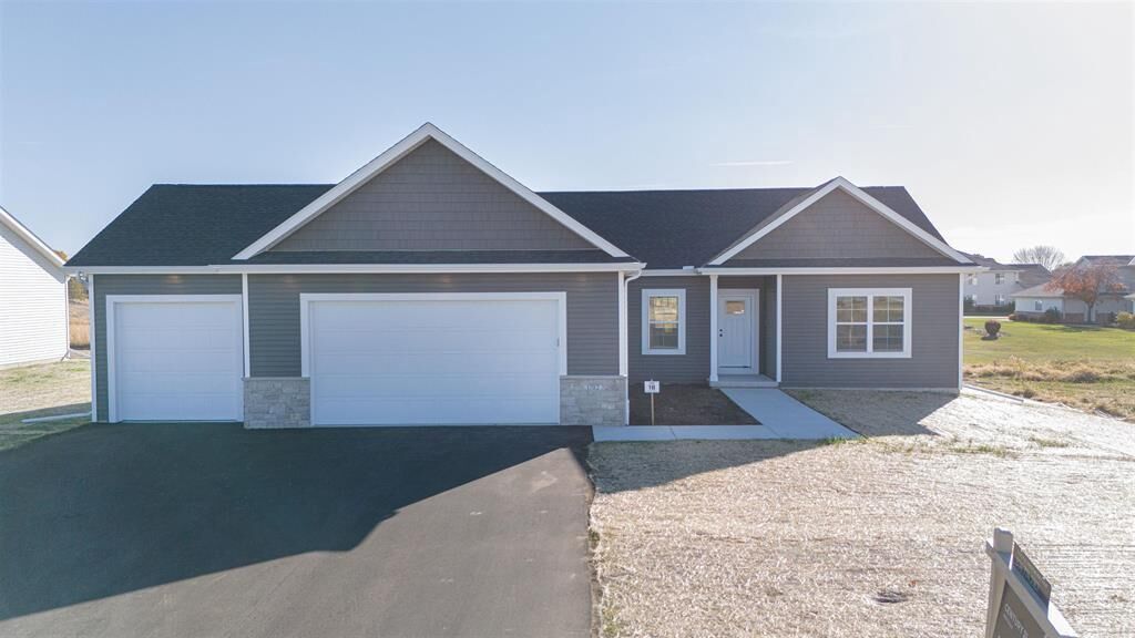 Property Photo: 1967 Sequoia Drive WI 53545