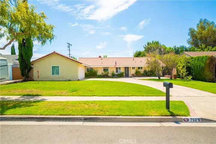 Property Photo: 702 E Cumberland CA 92865