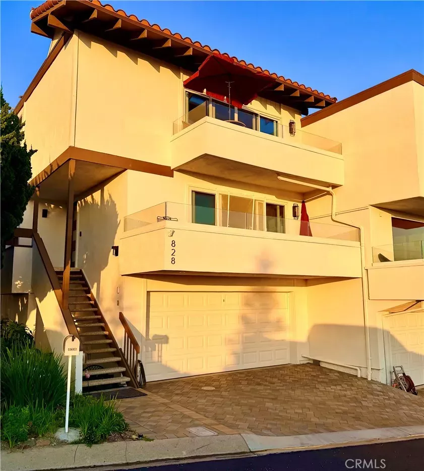 Property Photo:  828 Calle Pluma  CA 92673 
