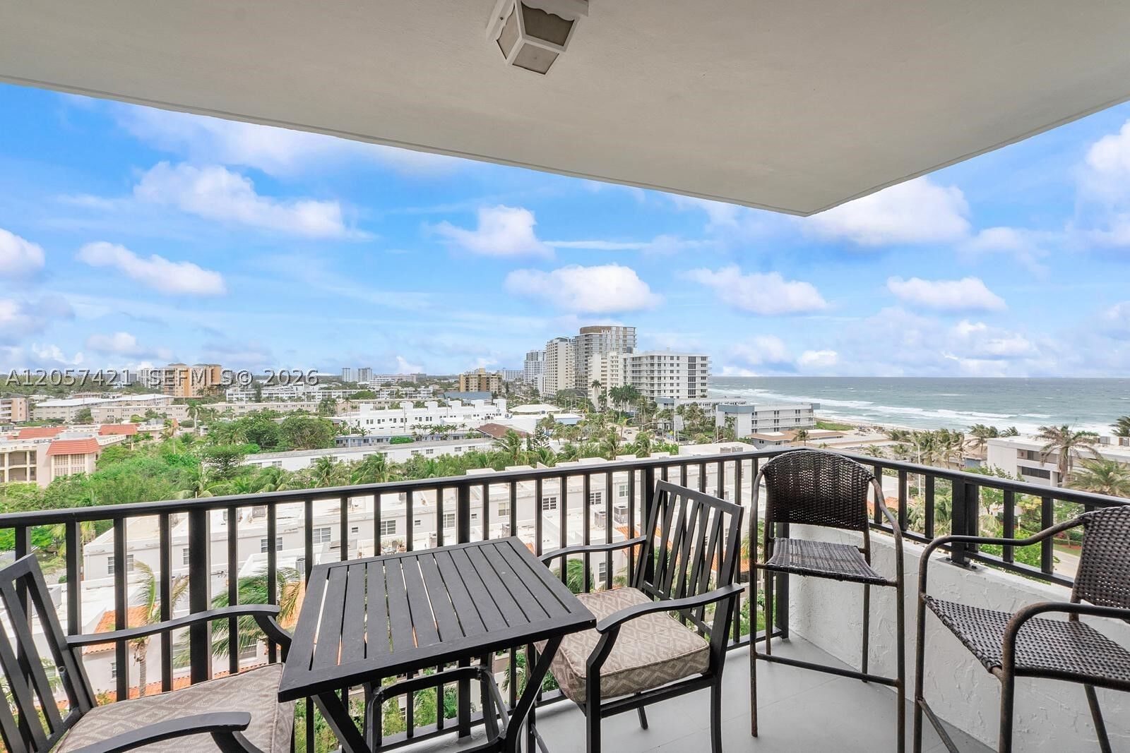 Property Photo: 531 N Ocean Blvd 1005 FL 33062
