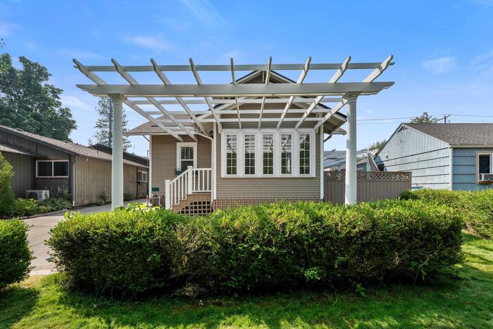 Property Photo:  1126 E 29th Ave 1128 E 29th Ave  WA 99203 