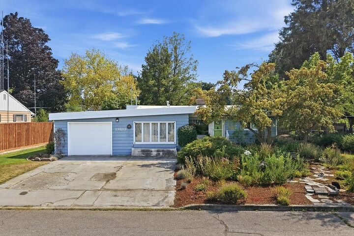 Property Photo:  13120 E 11th Ave  WA 99216 