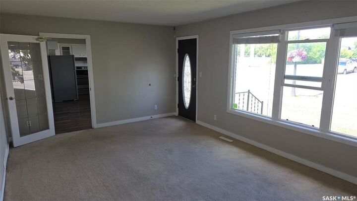 Property Photo: 215 Central Street W SK S0K 4S0