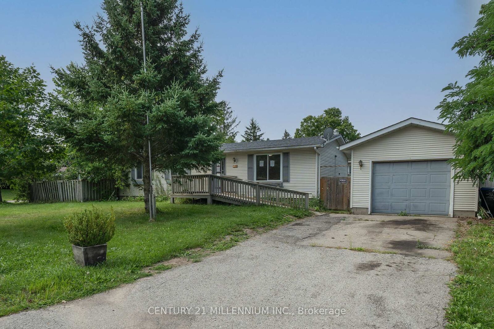 Property Photo: 60 Eastern Avenue ON L0G 1W0