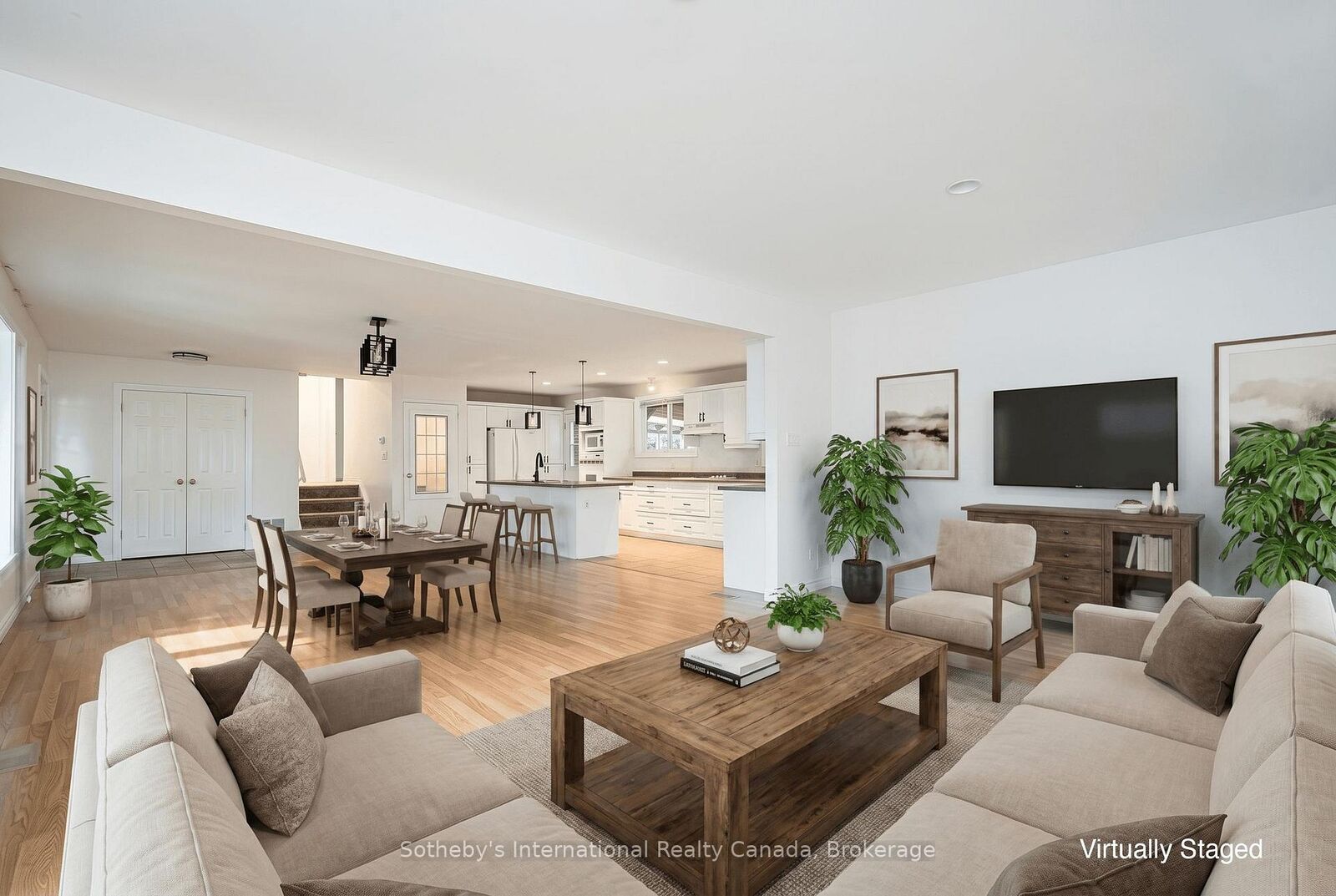 Property Photo: 7 Whipps Court ON L9Y 4B7