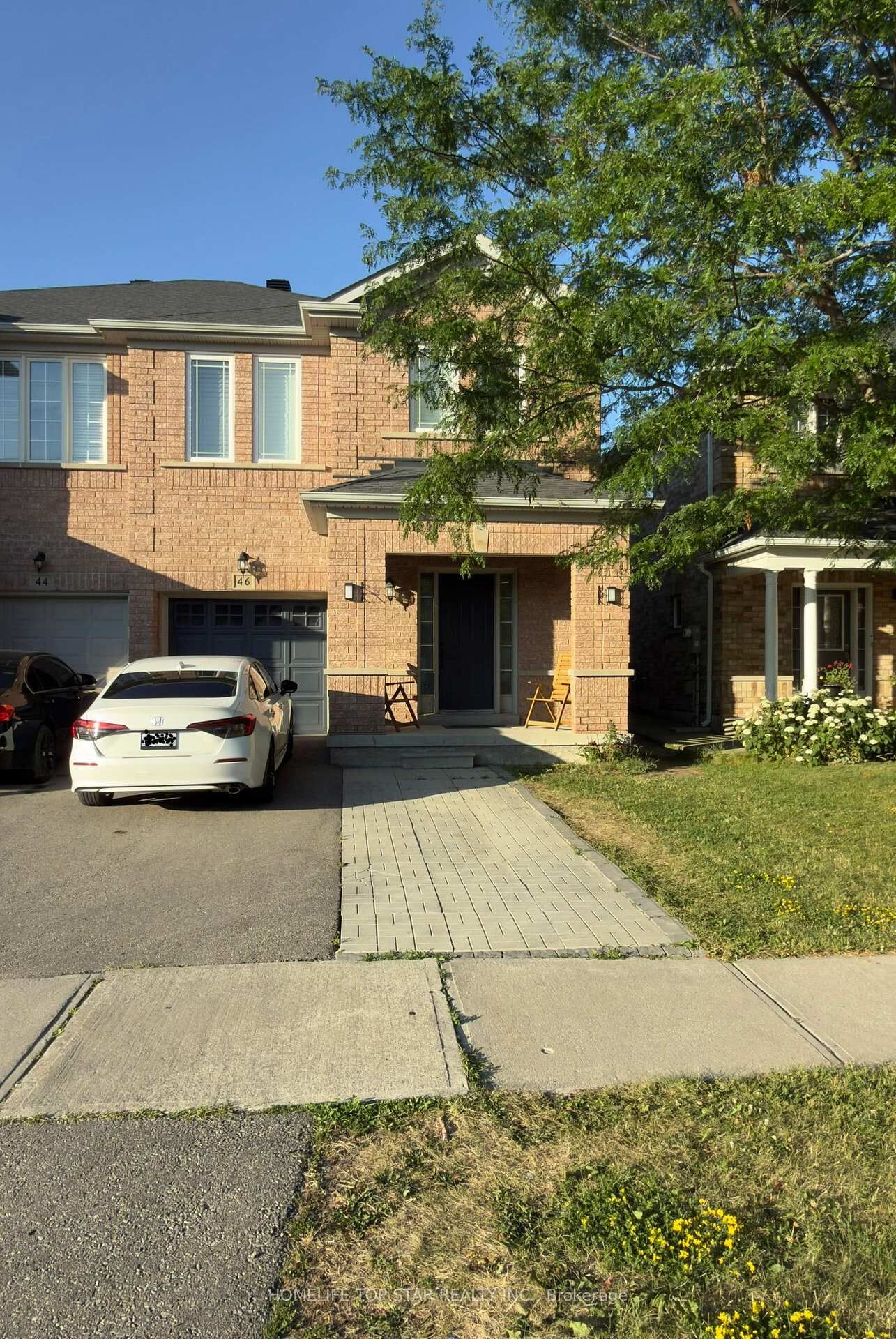 Property Photo: 46 Ferncastle Crescent ON L7A 3P3