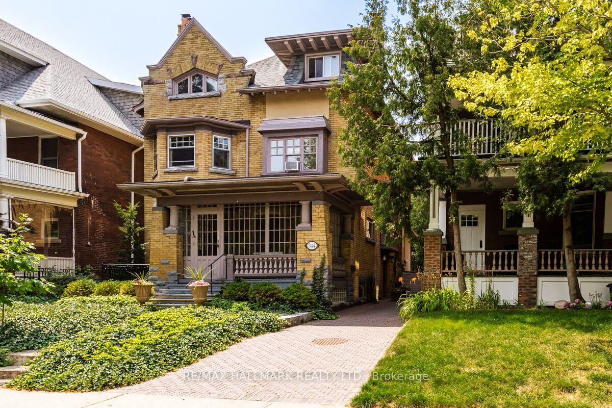 Photo de la propriété:  344 Palmerston Boulevard Main  ON M6G 2N6 