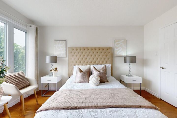 Property Photo: 75 Calverley Trail ON M1C 3S5
