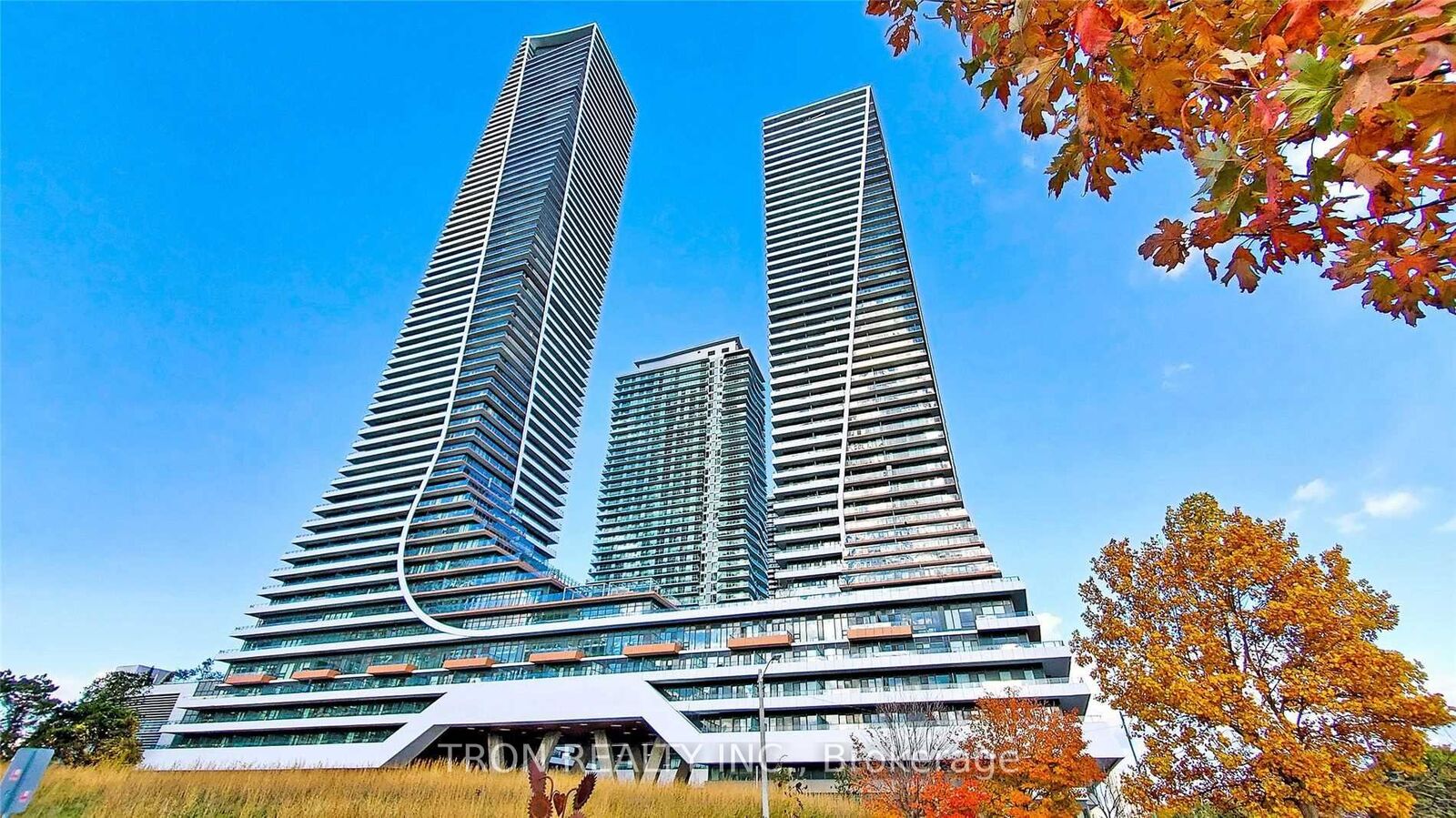 Property Photo: 30 Shore Breeze Drive 2621 ON M8V 1A1