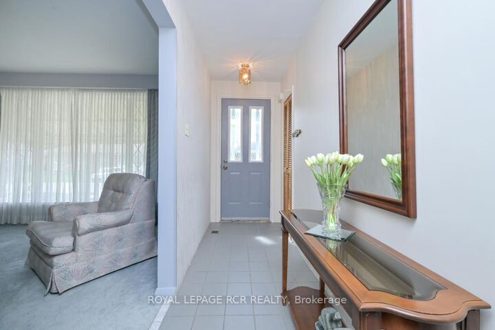 Property Photo:  89 William Street  ON L9R 1N2 