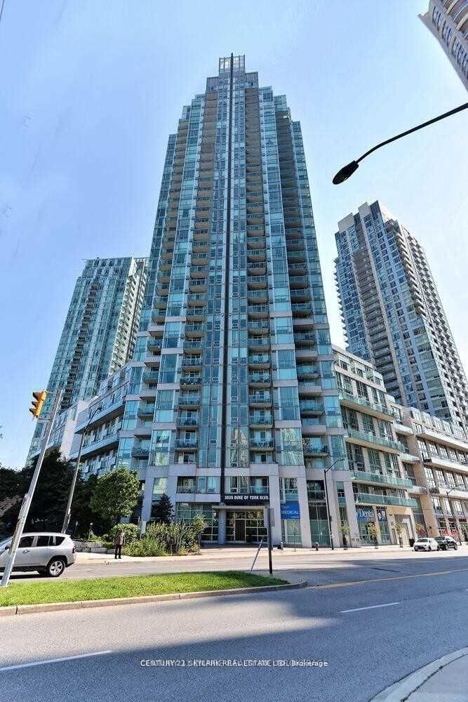 Property Photo:  3939 Duke Of York Boulevard 3007  ON L5B 4N2 
