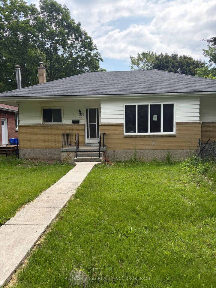 339 Mowat Avenue — photo 1