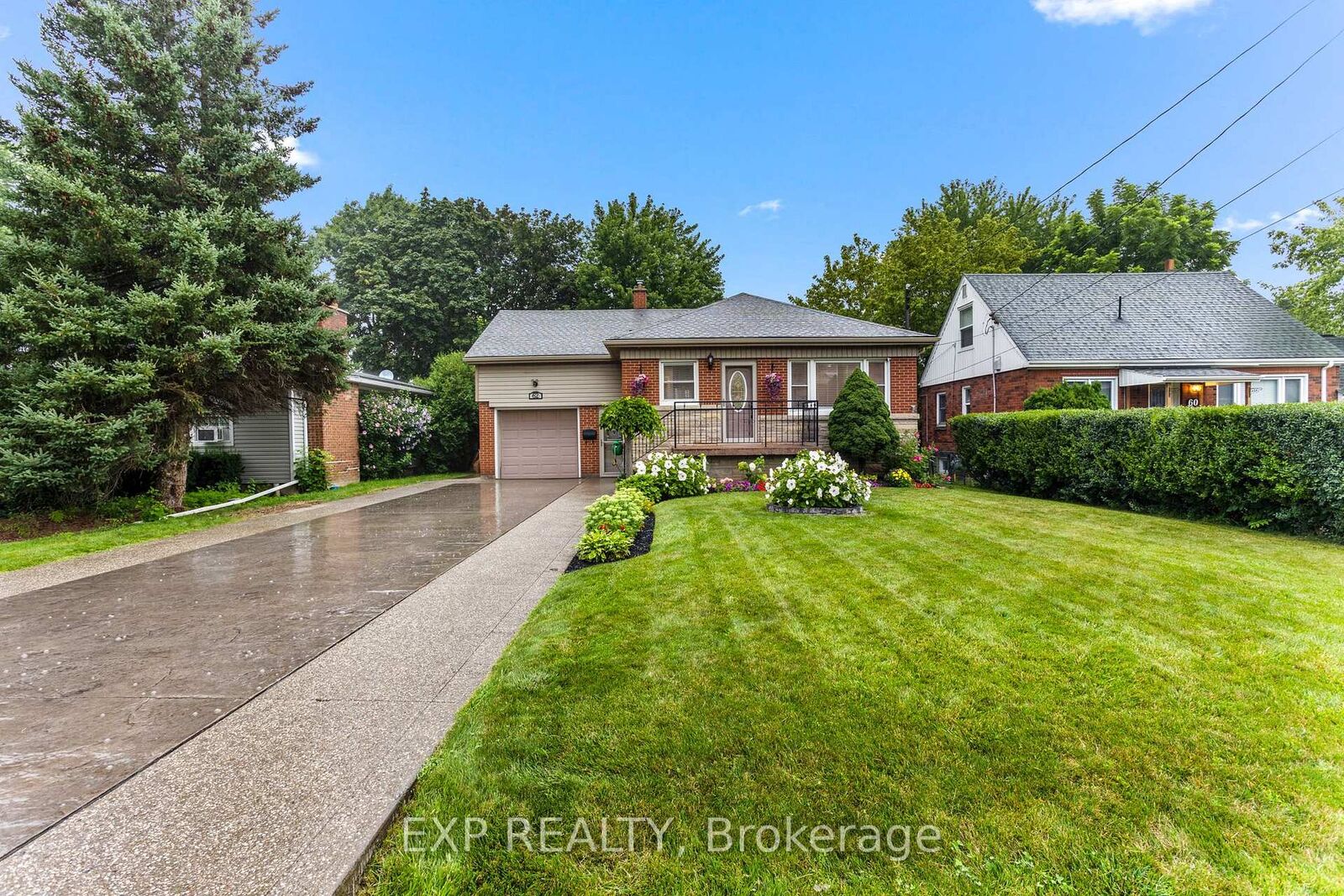 Property Photo:  62 Randall Avenue  ON L8G 2K9 
