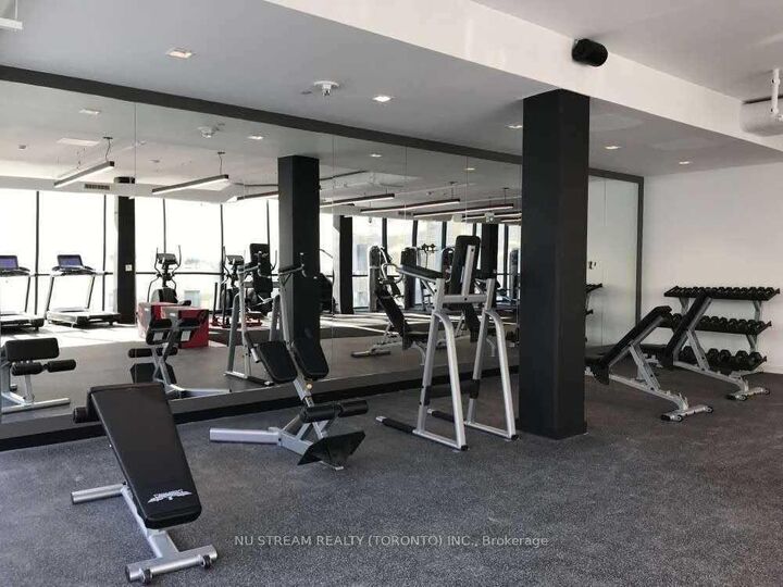 Property Photo: 85 Wood Street 703 ON M4Y 0E8
