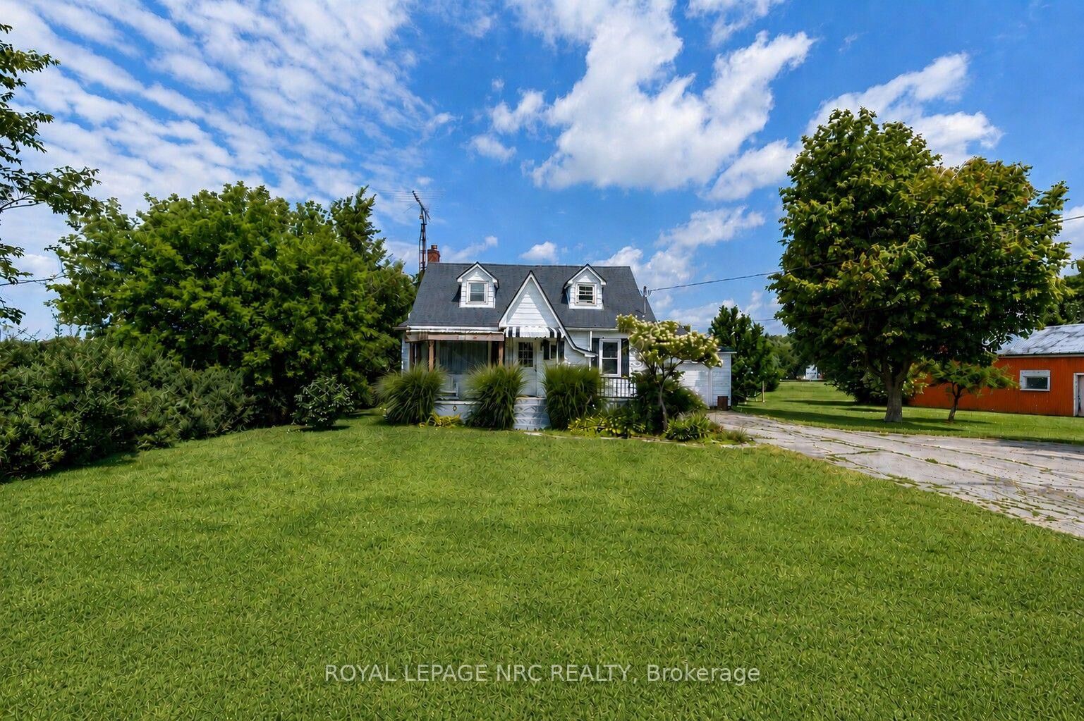 Property Photo:  42846 3 Highway  ON L0S 1V0 