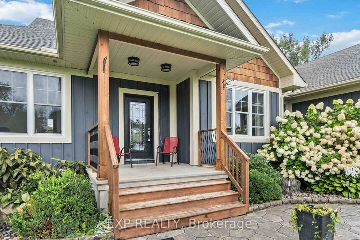 Property Photo: 49 D'Arcys Way ON K0G 1J0