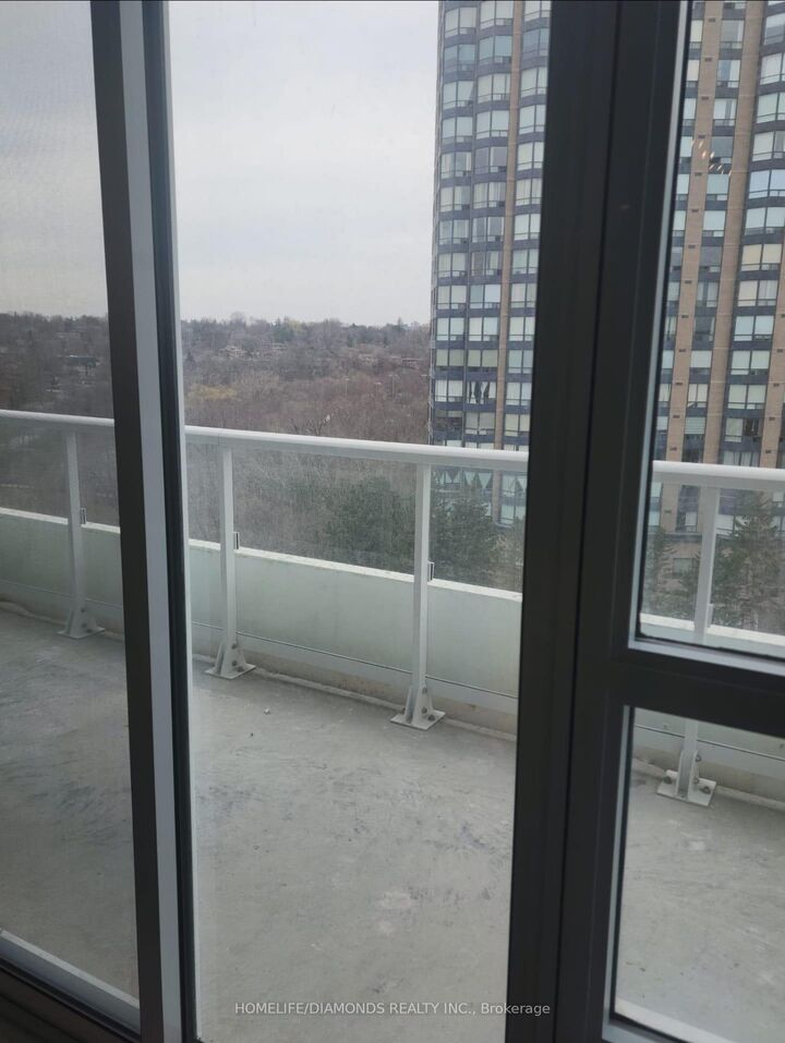 Property Photo:  10 Wilby Crescent 615  ON M9N 0B6 