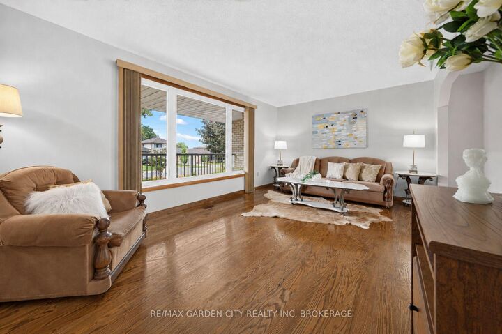 145 Adis Avenue — photo 1