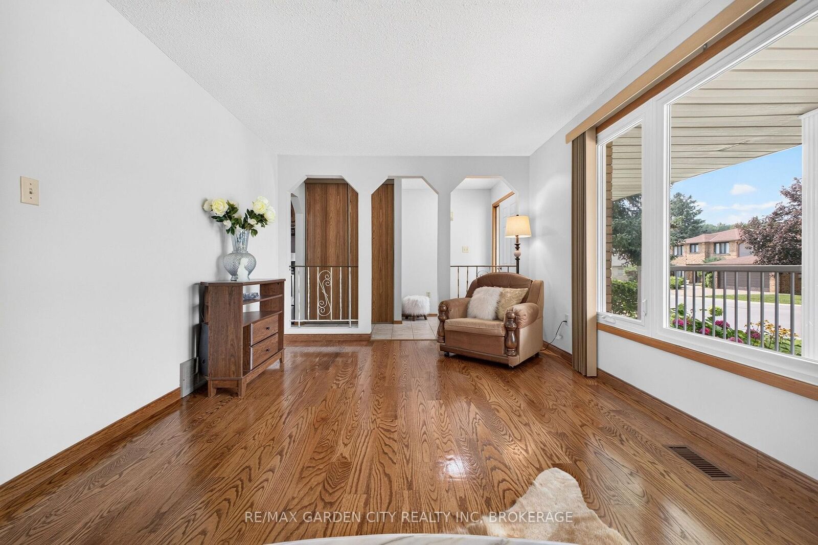 Property Photo: 145 Adis Avenue ON L9C 6T9