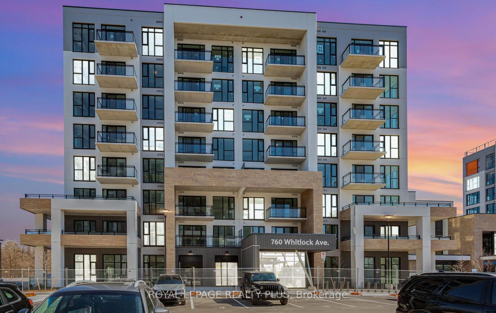 Property Photo:  760 Whitlock Avenue 303  ON L9E 2B3 