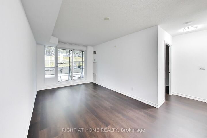 Property Photo:  761 Bay Street 313  ON M5G 2R2 