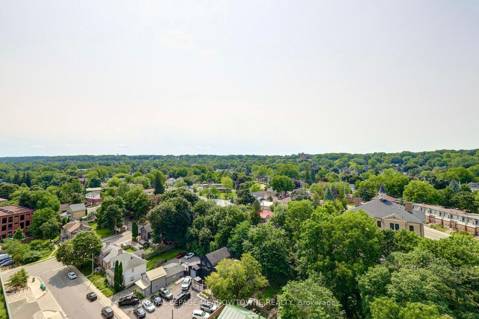 Property Photo:  15 Glebe Street 1304  ON N1S 0C3 
