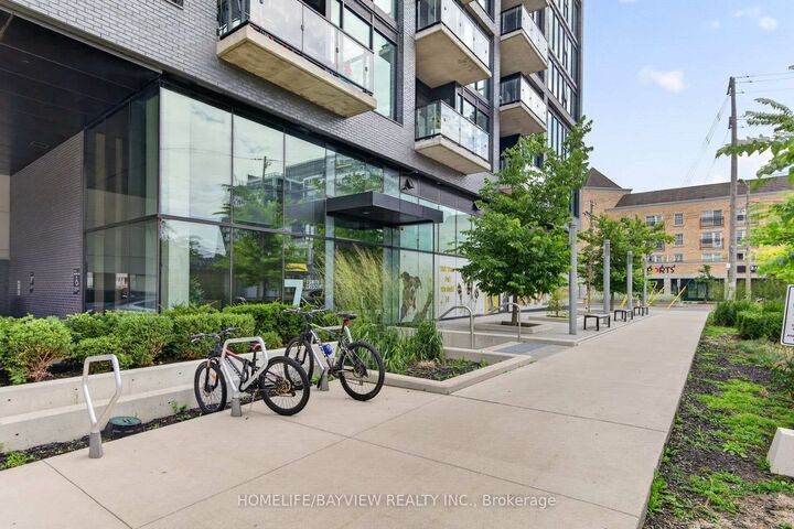 Property Photo:  7 Smith Crescent 609  ON M8Z 0G3 