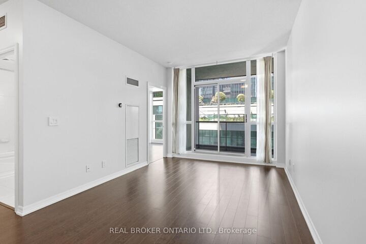 Property Photo:  12 Yonge Street 415  ON M5E 1Z9 