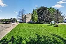 Property Photo:  820 Laurier Boulevard N 201  ON K6V 2P7 