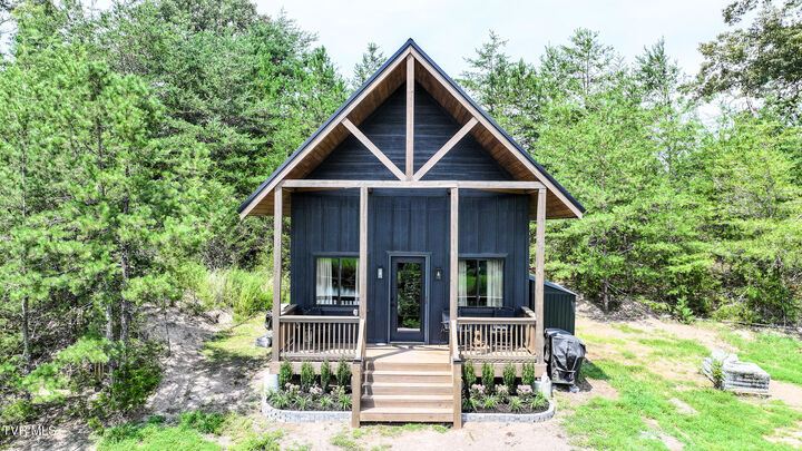 Property Photo:  5905 Whitehouse Road  TN 37745 