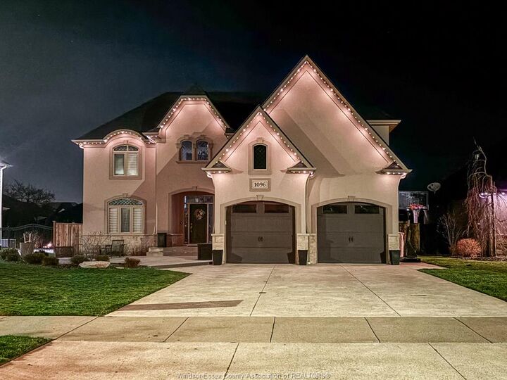Property Photo: 1096 Charlotte Crescent ON N8L 0X8