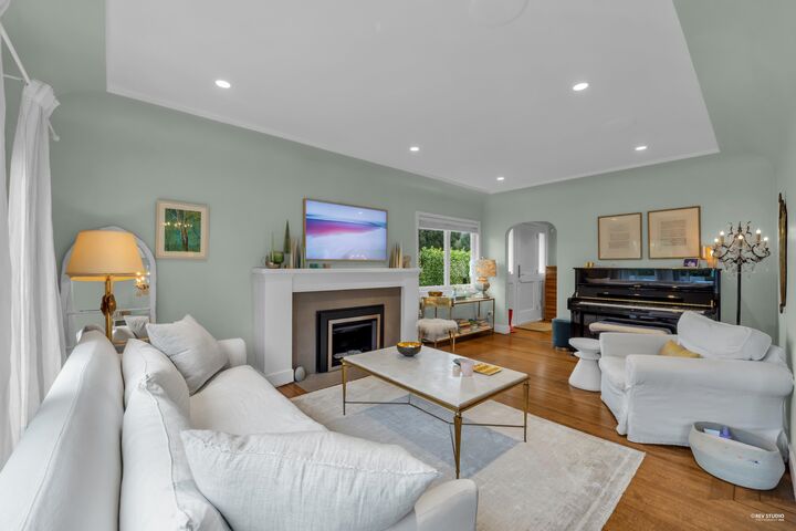 1220 Braeside Street — photo 1