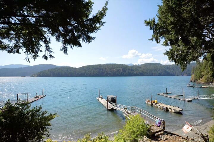 Dl 1845 Cascade Bay Blk A — photo 1