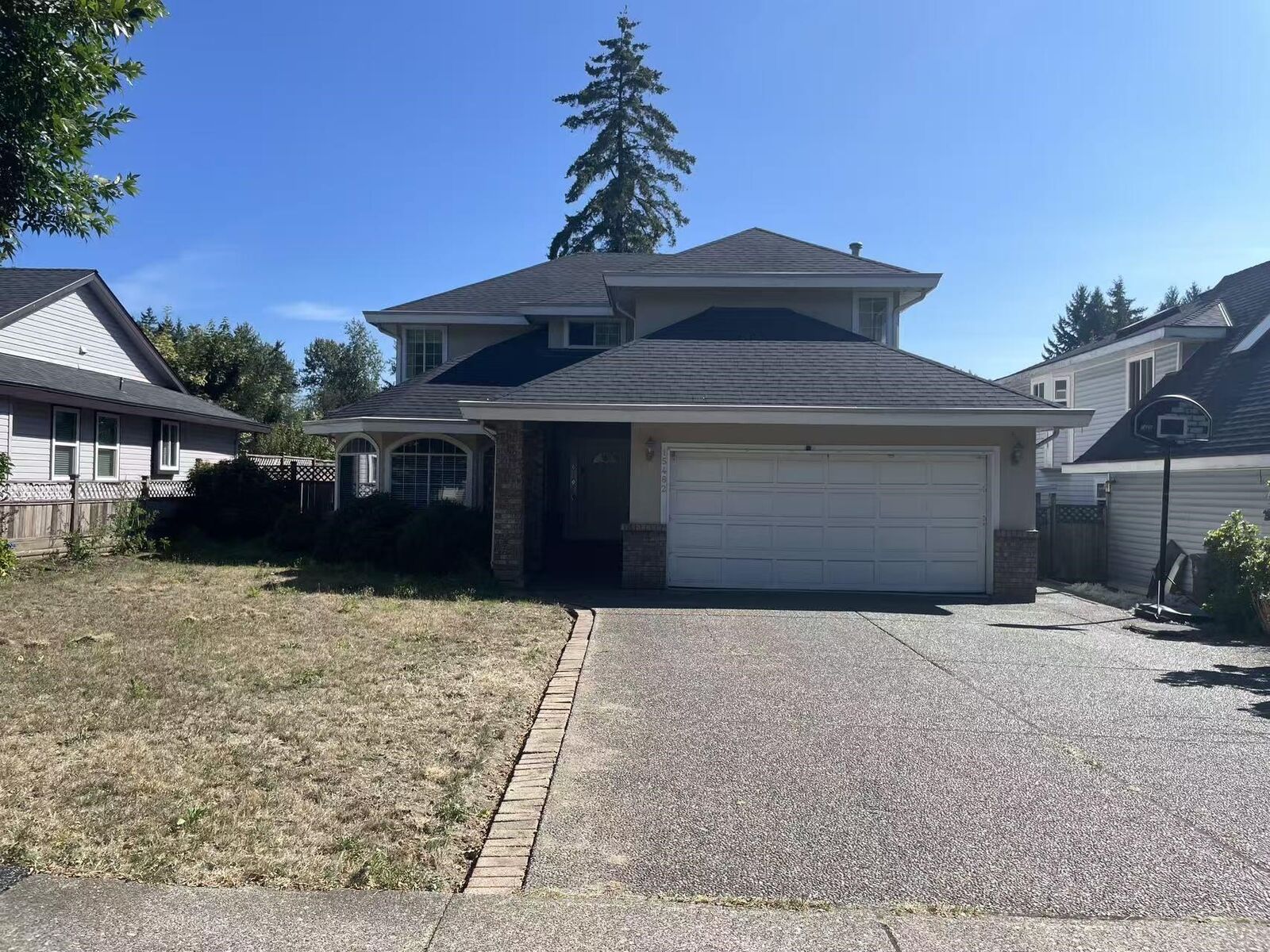 Property Photo: 15482 112 Avenue BC V3R 6H1