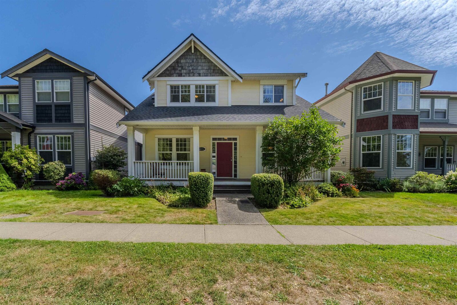 Property Photo: 36256 Stephen Leacock Drive BC V3G 3C4