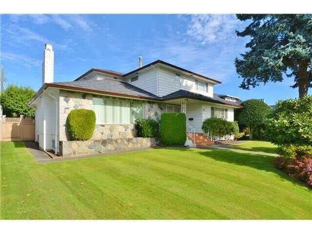 735 W 54th Avenue — photo 1