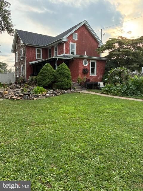 Property Photo:  301 S Main Street  PA 18969 