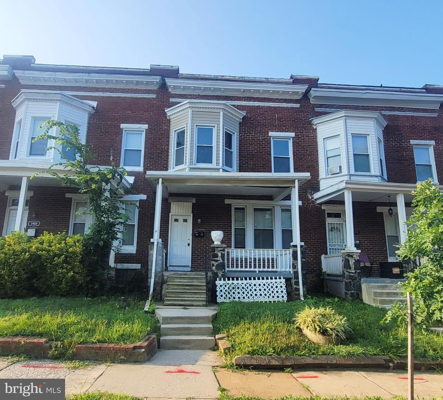 Property Photo: 3907 Fairview Avenue MD 21216