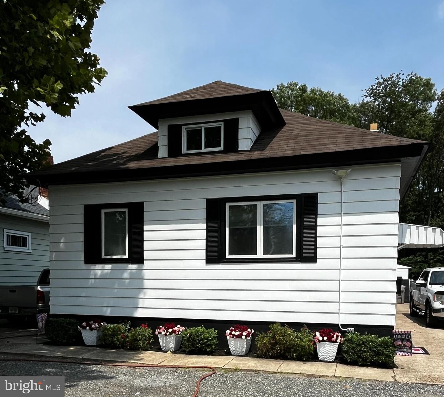 Property Photo: 4 Blacks Terrace NJ 08066