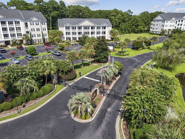 Property Photo: 907 Knoll Shores Ct. 203 SC 29576