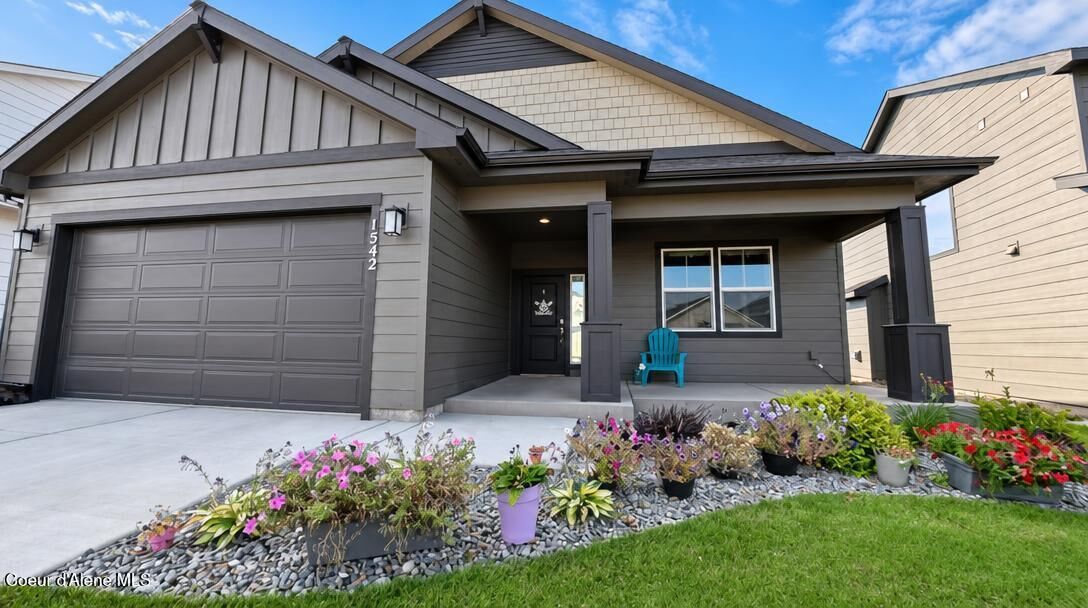 Property Photo: 1542 W Okanogan Ave ID 83854