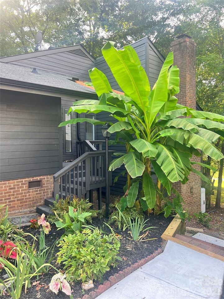 Property Photo:  8923 St Croix Lane  NC 28277 