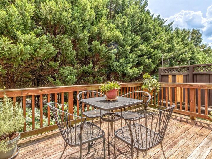 Property Photo: 4308 Park South Station Boulevard NC 28210