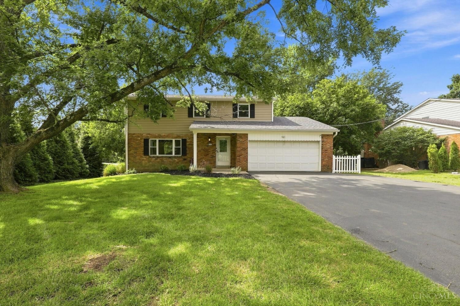 Property Photo: 7975 Pfeiffer Road OH 45242