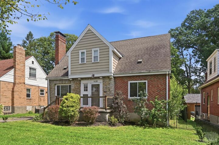 Property Photo:  1630 Brandon Avenue  OH 45230 