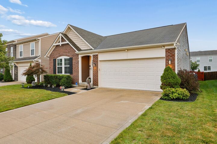 Property Photo: 7481 Winding Path Court OH 43110