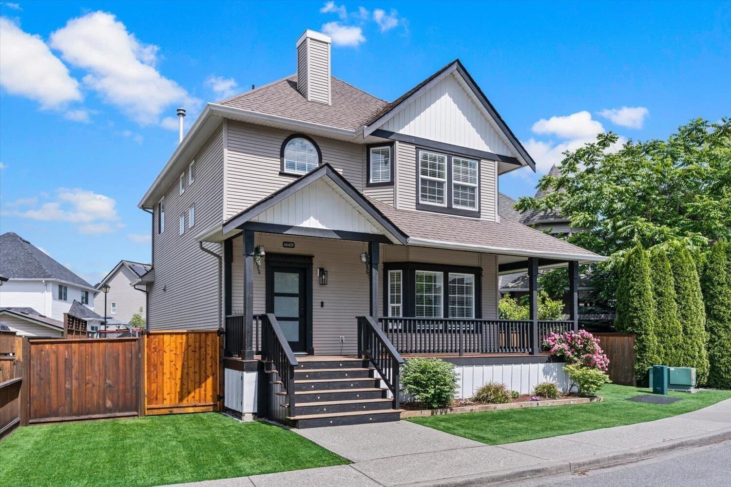 Property Photo: 46409 Bedford Parkway BC V2R 5N4