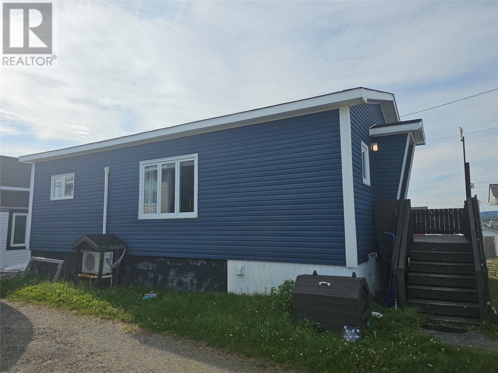 Property Photo: 6A Knox Avenue NL A0M 1C0
